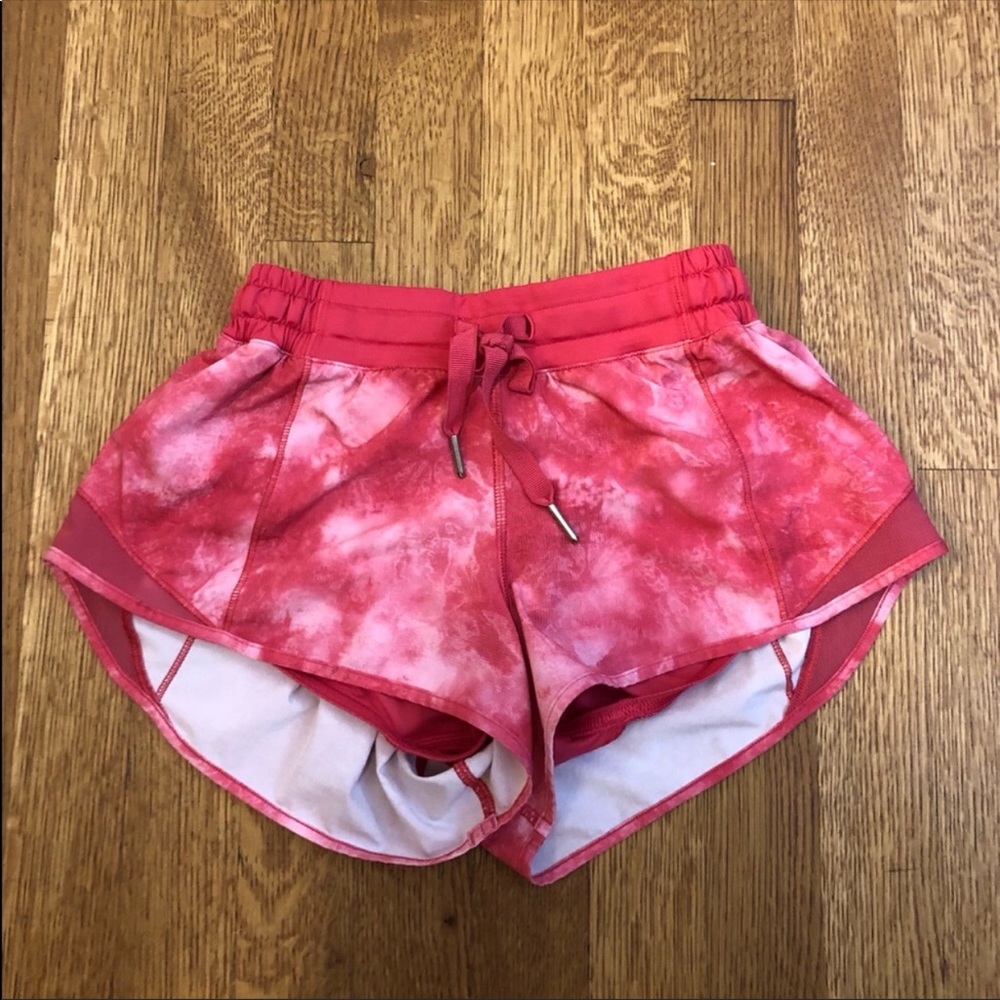 lululemon athletica Pink Tie-Dye Women Shorts
